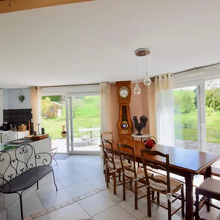 Дом отдыха Charmante Maison Familiale, Animaux Admis, Parking, Chauffage Au Sol, Poele A Granules - Fr-1-498-93 Сен-Поль-ан-Шабле